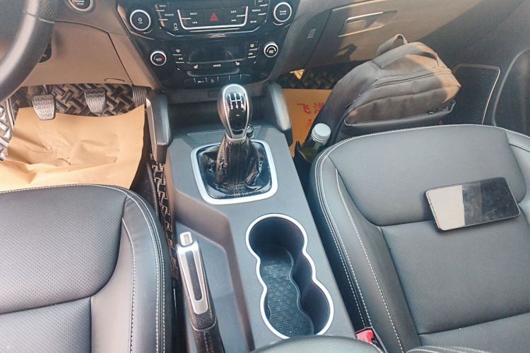 吉利汽车 远景X6 2016款 1.8L 手动尊贵型中控内饰18