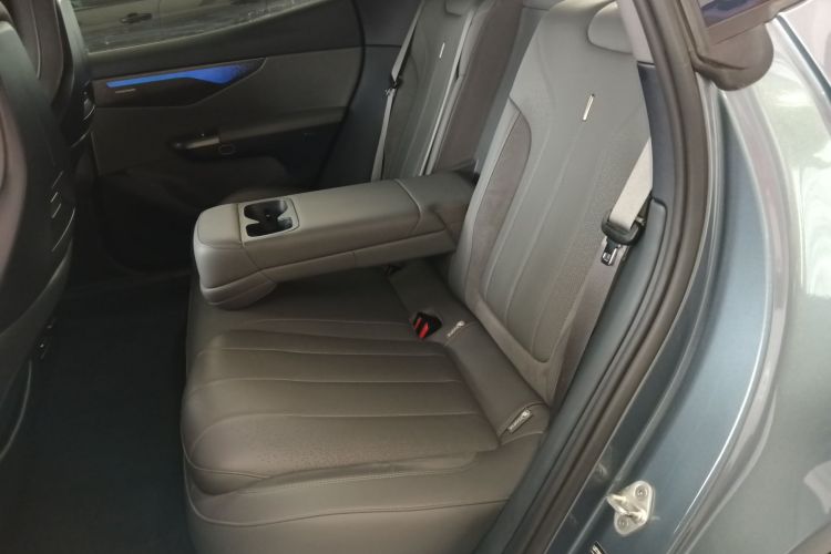 领克07 2024款 EM-P 126长续航 Ultra中控内饰21