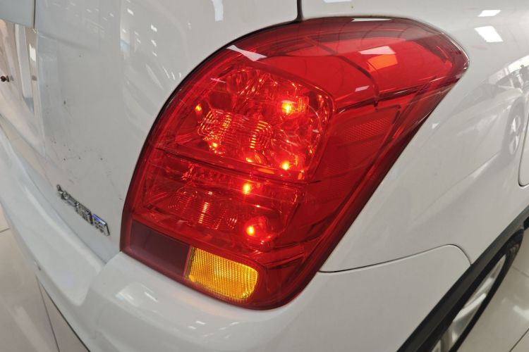 雪佛兰 创酷 2018款 330T 自动两驱精英型车身外观6006