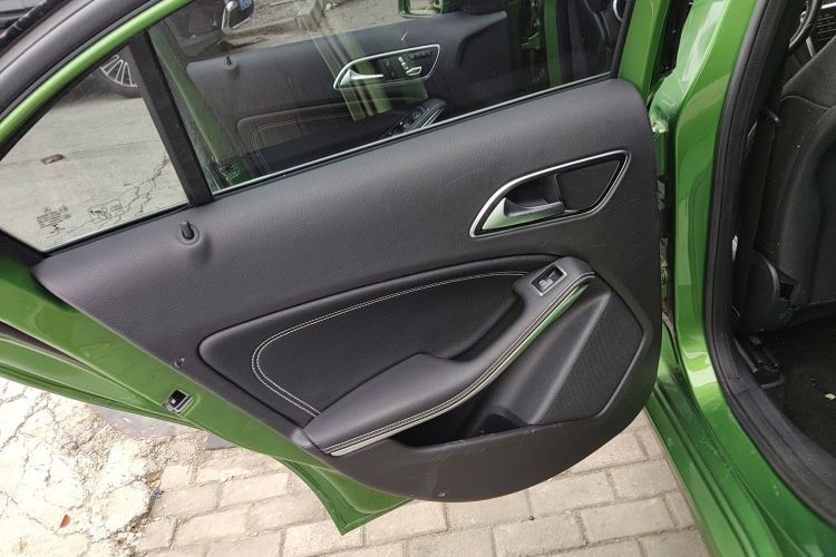 奔驰A级(进口) 2016款 A 200 时尚型中控内饰7008