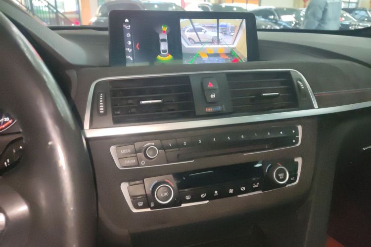 宝马3系GT 2020款 320i M运动套装局部细节16