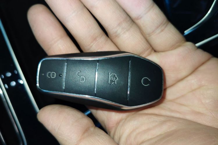 比亚迪 秦PLUS 2021款 DM-i 120KM 旗舰型中控内饰7001