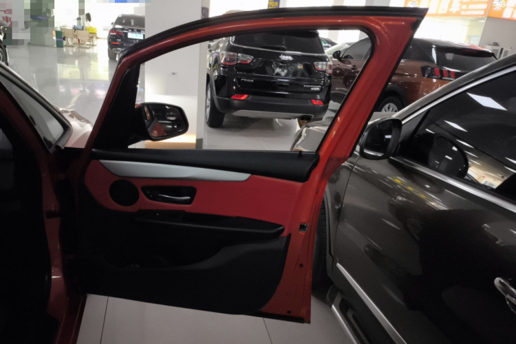 宝马2系旅行车 2016款 218i 领先型中控内饰42