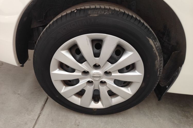 日产 轩逸 2021款 经典 1.6XL CVT豪华版车身外观6008