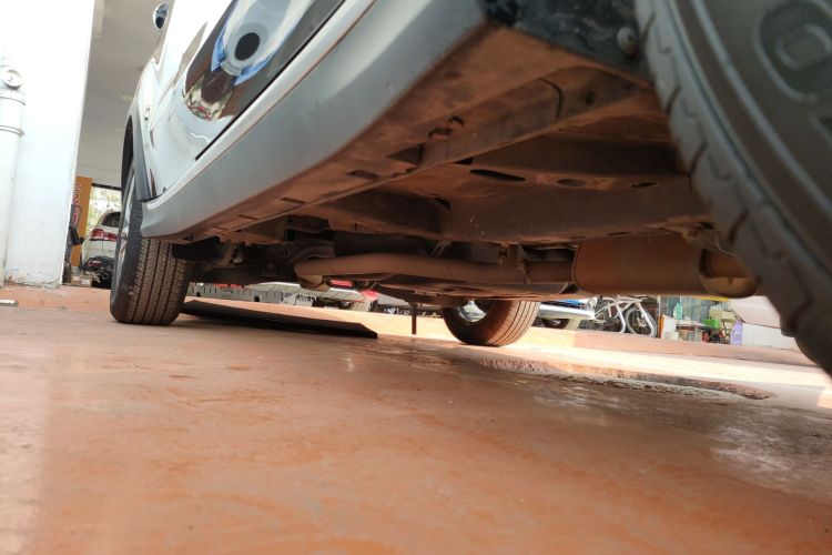 荣威RX5 2023款 PLUS 330TGI 自动领潮智惠版局部细节9001