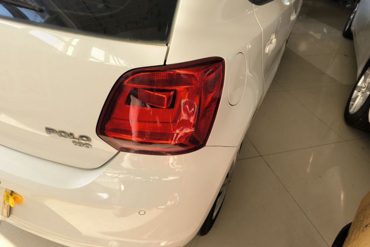 大众 Polo 2016款 1.6L 自动舒适型车身外观6006