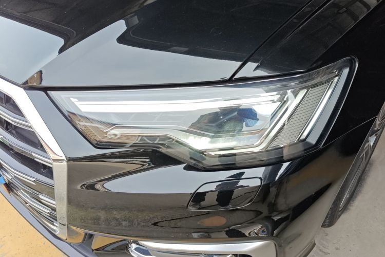 奥迪A6L 2024款 45 TFSI quattro 臻选动感型车身外观36