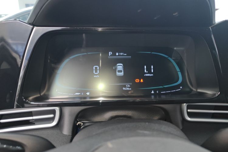 现代 伊兰特 2023款 1.5L CVT GLX精英版局部细节14