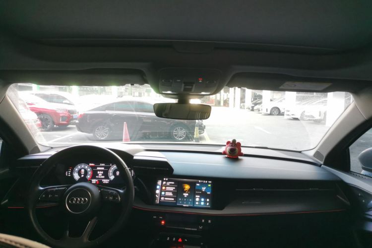 奥迪A3 2024款 A3L Limousine 35 TFSI 时尚运动型中控内饰22