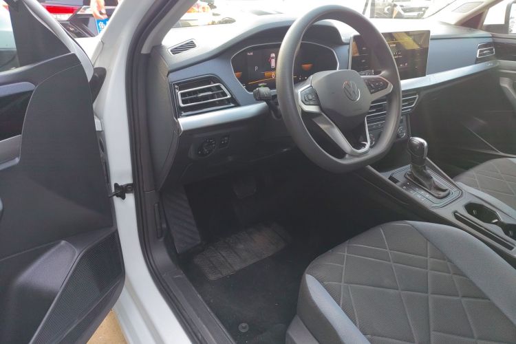 大众 朗逸 2023款 改款 1.5L 自动得逸版中控内饰20