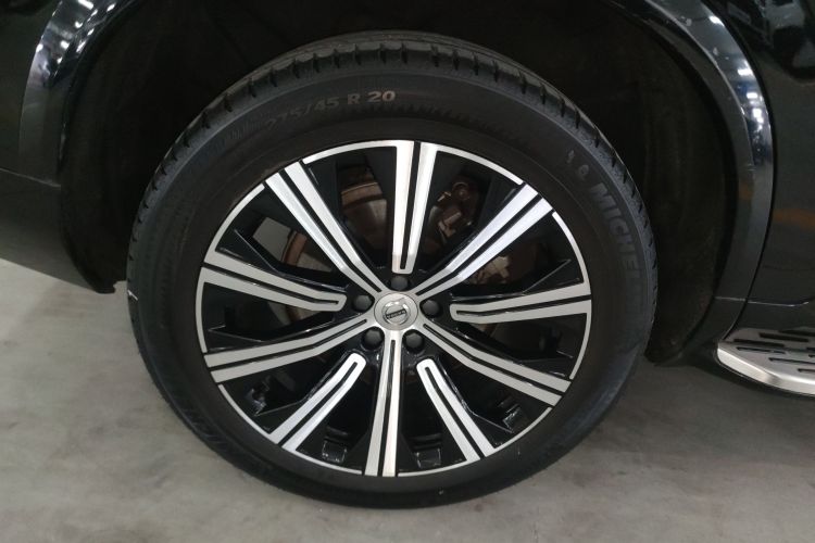 沃尔沃XC90 2020款 T5 智行豪华版 5座车身外观6008