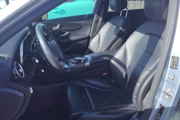 奔驰C级 2016款 C 180 L 运动型中控内饰19