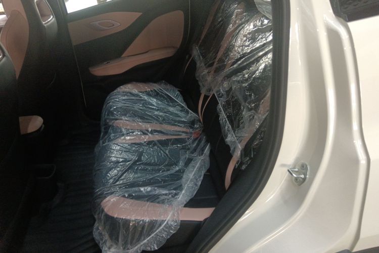 比亚迪 海鸥 2025款 智驾版 305km 活力版中控内饰21