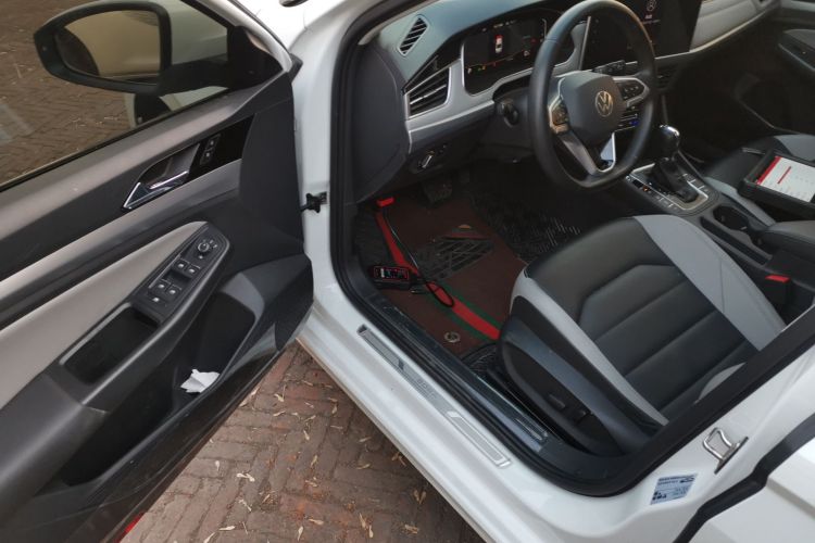 大众 宝来 2023款 280TSI DSG尊行版中控内饰7003