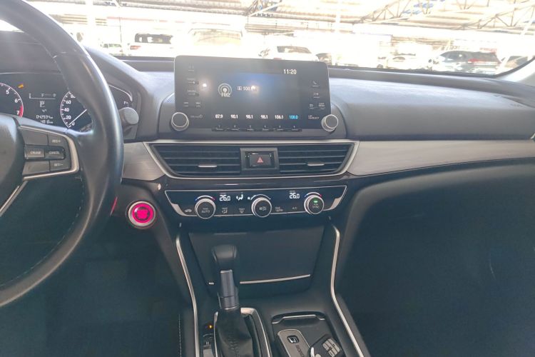 本田 英仕派 2019款 260TURBO 精致版 国VI局部细节16