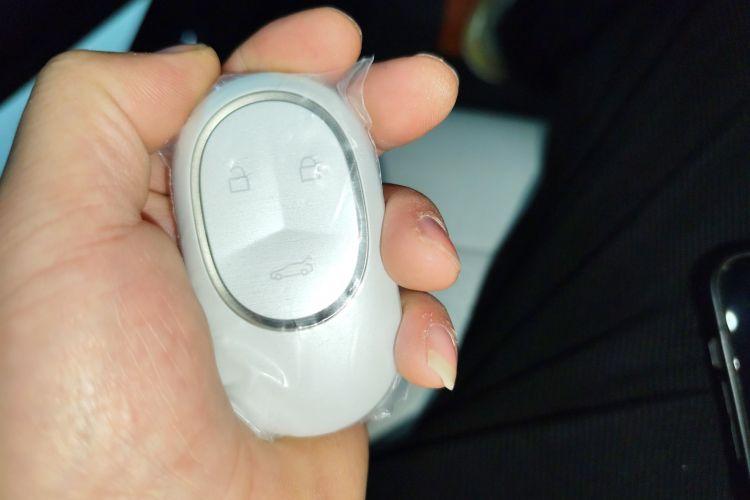 蔚来ET7 2024款 75kWh 行政版中控内饰7001