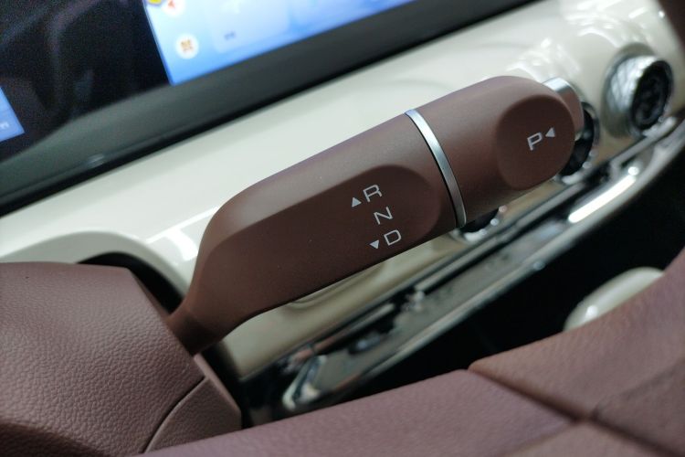 五菱汽车 五菱缤果 2025款 333km 悦享款中控内饰18