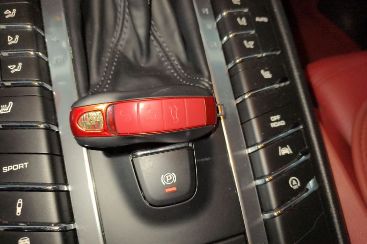 保时捷 2017款  Macan 2.0T中控内饰11