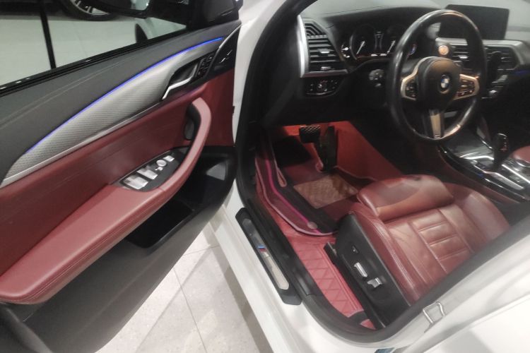 宝马X4 2019款 xDrive25i M运动套装中控内饰20