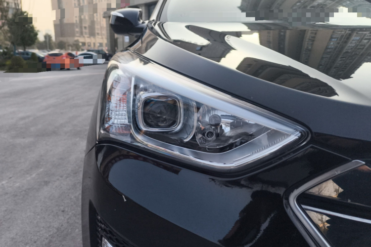 现代 胜达 2015款 2.0T 自动四驱智能型 5座车身外观8