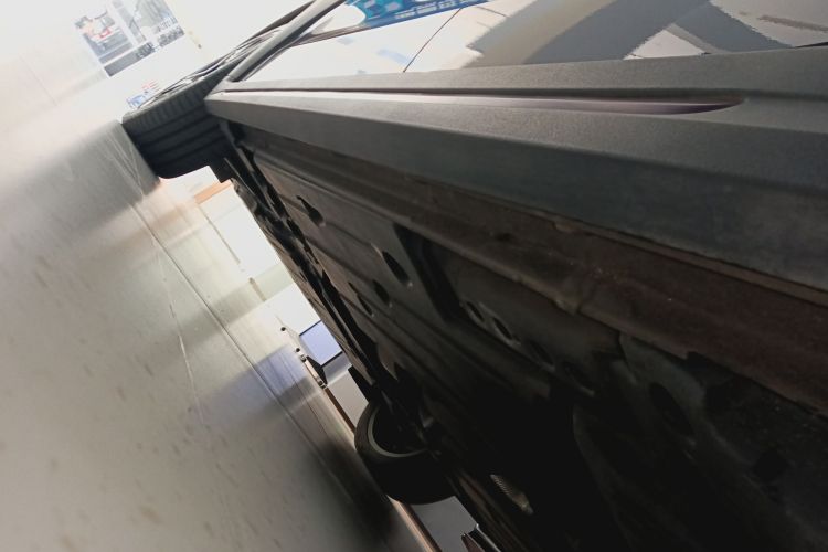 领克02 2021款 2.0TD 自动两驱耀 冠军版局部细节9002