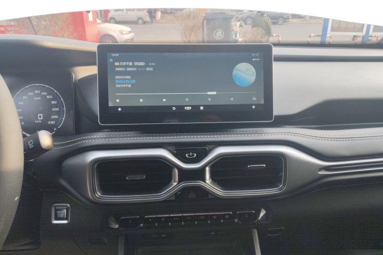 吉利汽车 豪越 2020款 1.8TD DCT豪华型 7座中控内饰16