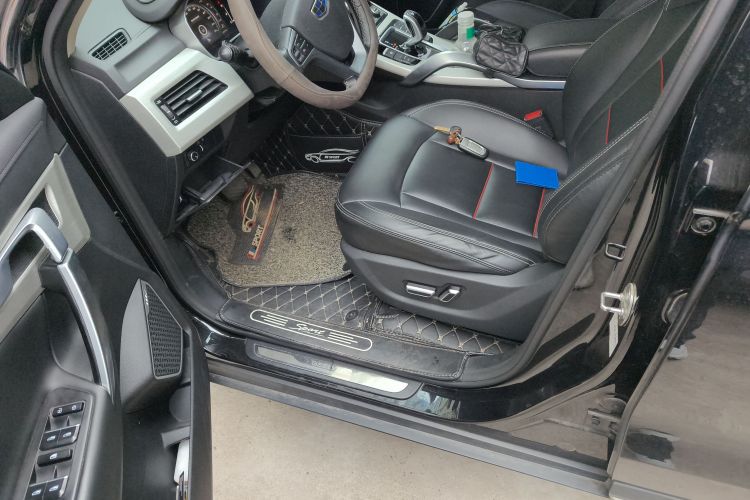 吉利汽车 博越 2020款 1.8TD DCT两驱智联型4G互联版中控内饰20