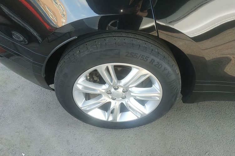 路虎 揽胜星脉 2020款 P250 R-DYNAMIC S车身外观6002