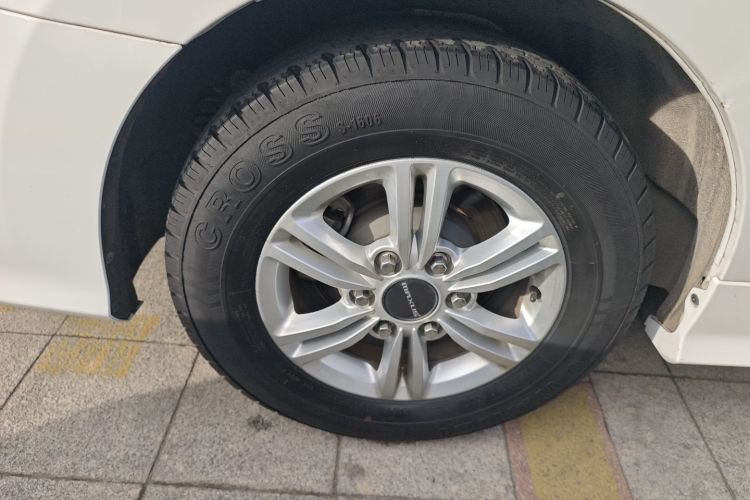 上汽大通MAXUS 大通G20 2023款 ES 2.0T 汽油自动超值版车身外观6002