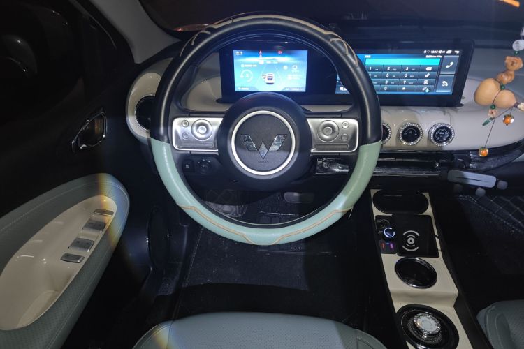 五菱汽车 五菱缤果 2024款 333km 悦享款中控内饰13