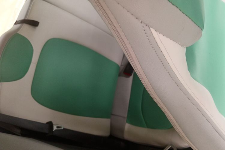 五菱汽车 宏光MINIEV 2021款 马卡龙臻享款 三元锂中控内饰7006