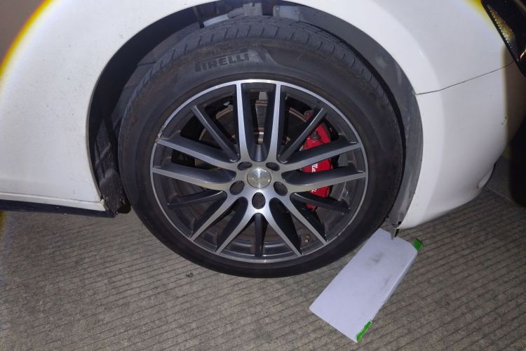 玛莎拉蒂 Ghibli 2014款 3.0T 标准版车身外观6007