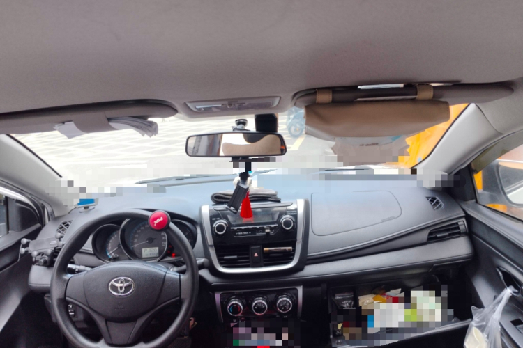 丰田 YARiS L 致享 2017款 1.5E CVT魅动版局部细节22