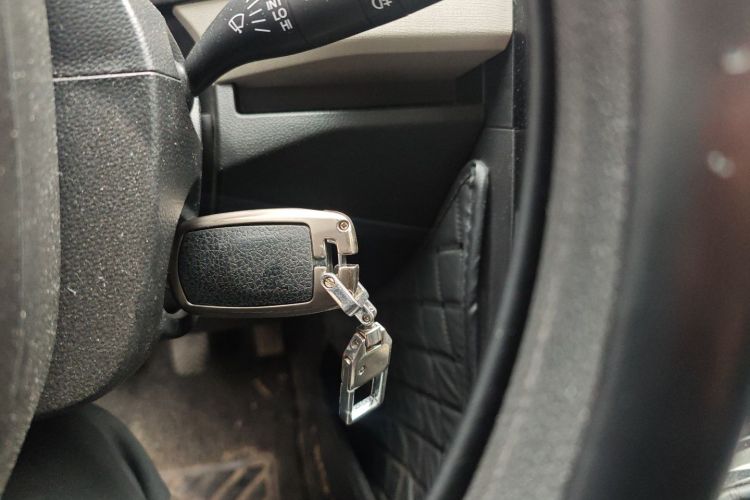 五菱汽车 五菱征程 2021款 1.5T 手动豪华型中控内饰7001