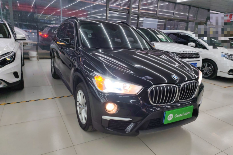 宝马X1 2018款 sDrive18Li 时尚型车身外观3