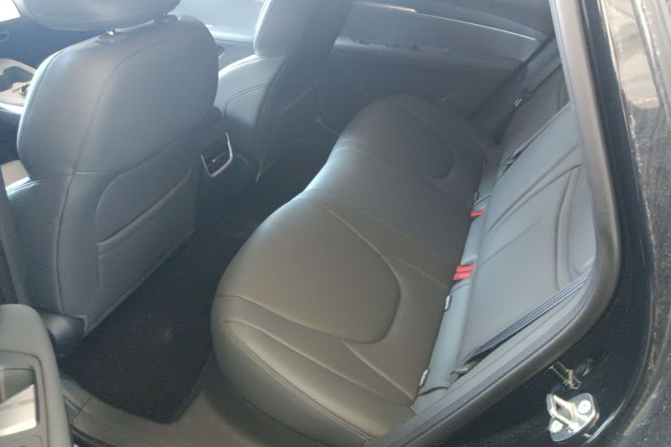 小鹏MONA M03 2025款 600 超长续航 Max中控内饰7004