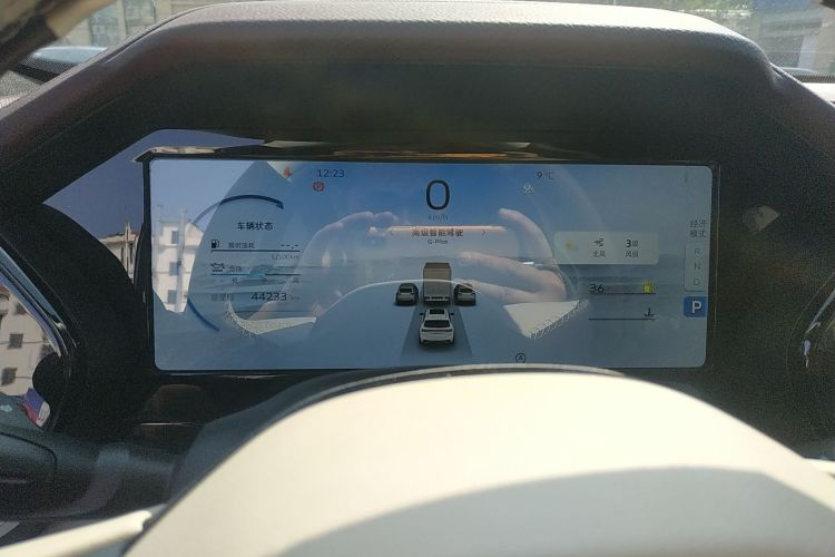 吉利汽车 星越L 2021款 2.0TD DCT EVO两驱尊贵型中控内饰14