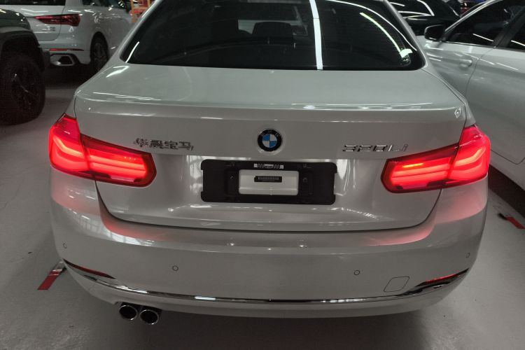 宝马3系 2017款 320Li 时尚型车身外观6