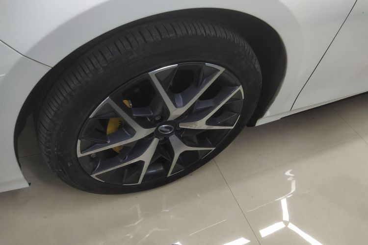 广汽传祺 影豹 2022款 270T DCT J16银河战机版车身外观6007