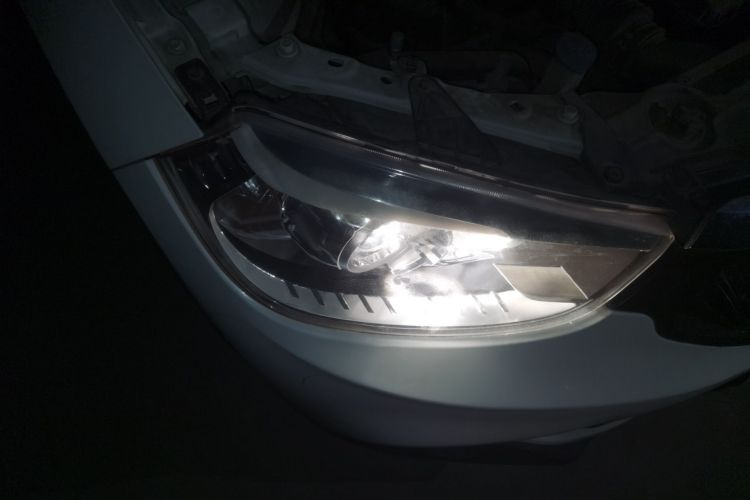 中华V3 2015款 1.5L 自动舒适型车身外观6006