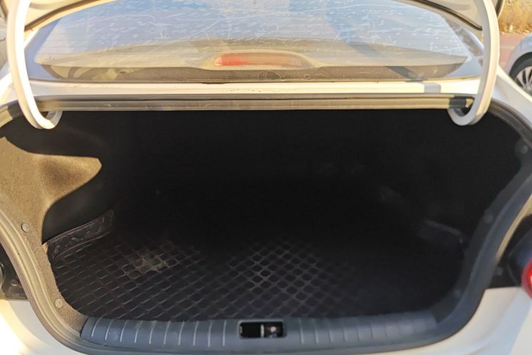 起亚 焕驰 2019款 1.4L 手动智享版Value 国VI局部细节23