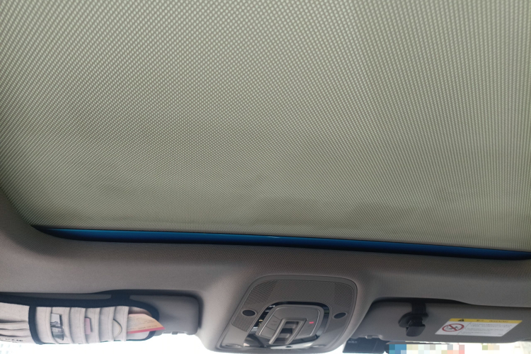 奥迪A4L 2017款 Plus 40 TFSI 时尚型局部细节22