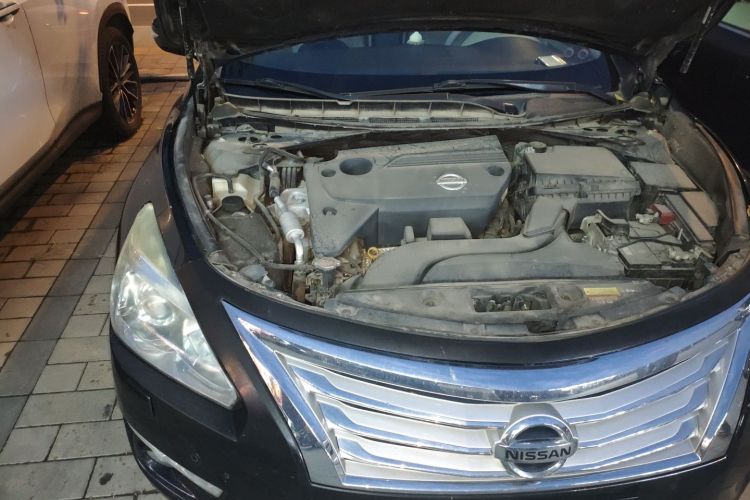 日产 天籁 2013款 2.5L XL领先版局部细节9006