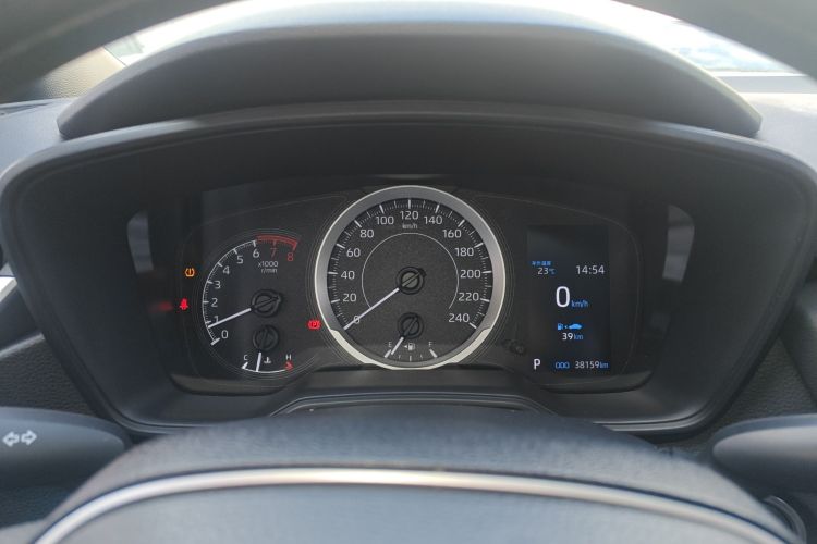 丰田 雷凌 2021款 185T CVT豪华版中控内饰14