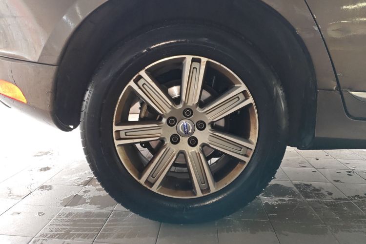 沃尔沃XC60 2016款 T5 AWD 智远版车身外观6008