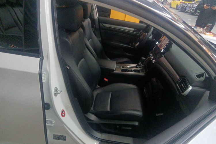 本田 雅阁 2018款 260TURBO 精英版 国V局部细节41