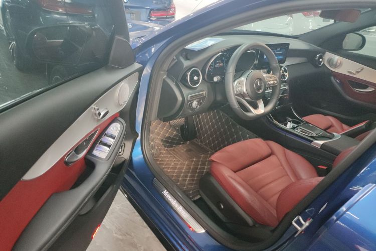 奔驰C级 2021款 C 260 星耀臻藏版中控内饰20