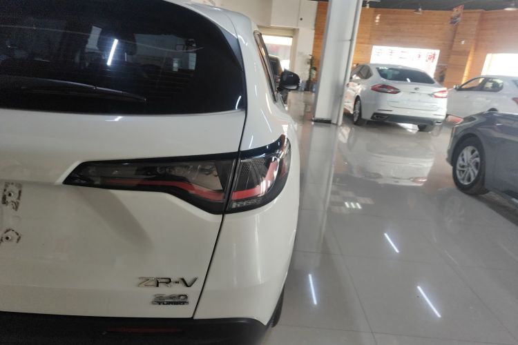 本田 ZR-V 致在 2022款 1.5T CVT精英版车身外观9