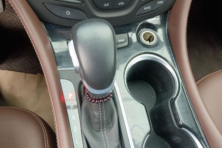 别克 昂科威 2018款 28T 四驱精英型局部细节18