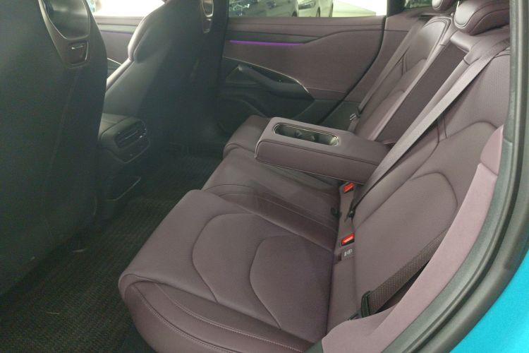 小米汽车 小米SU7 2024款 四驱超长续航高阶智驾Max版中控内饰7004